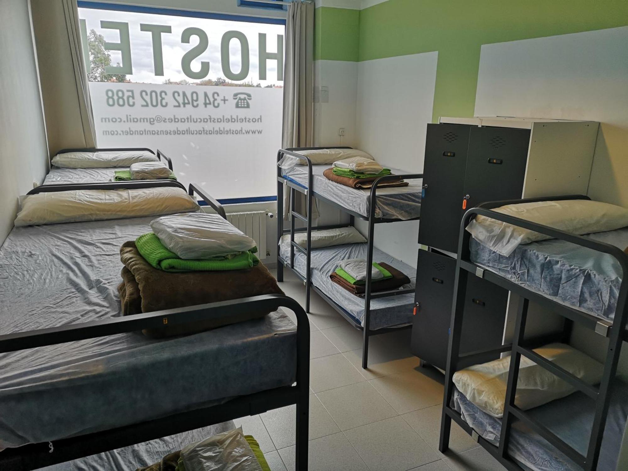 Hostel De Las Facultades Santander Eksteriør billede
